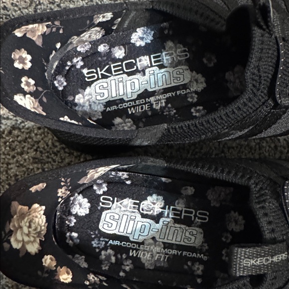 Skechers Hands Free Slip In Virtue Coral Bliss Black Sneakers Size 8.5 WIDE NEW - Picture 9 of 12
